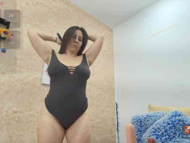 sophieTyler1 webcam