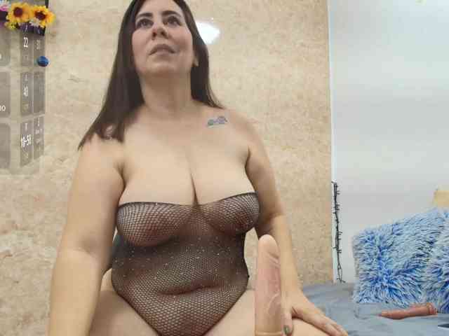 sophieTyler1 webcam
