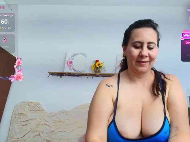 sophieTyler1 webcam