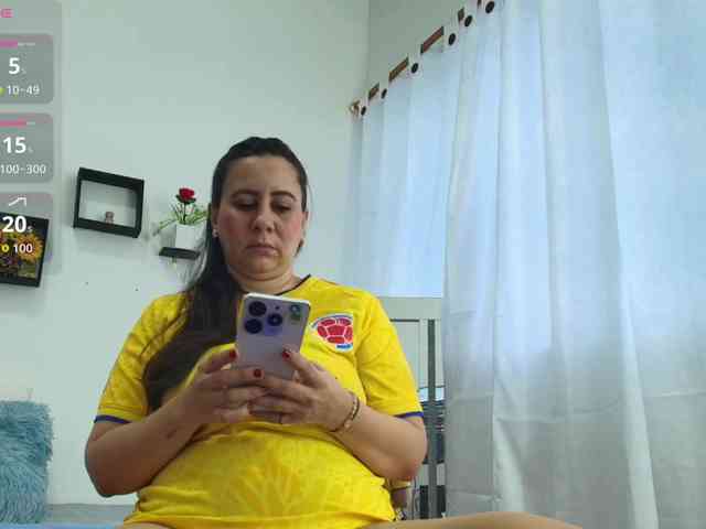 sophieTyler1 webcam