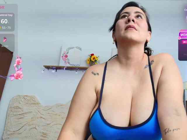 sophieTyler1 webcam