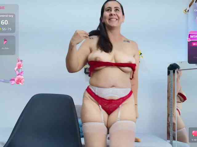 sophieTyler1 webcam