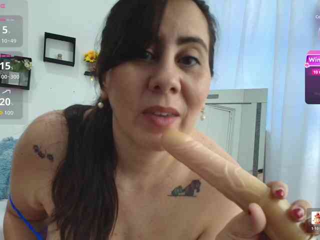 sophieTyler1 webcam