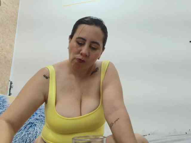 sophieTyler1 webcam
