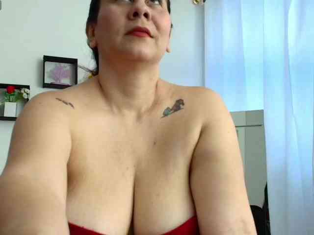sophieTyler1 webcam