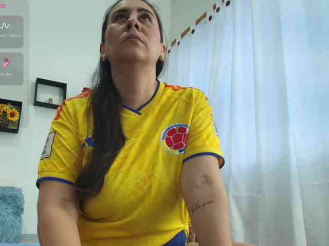 sophieTyler1 webcam