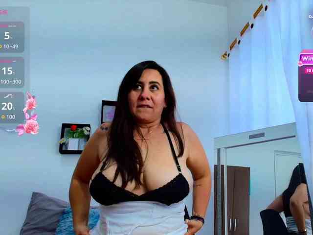 sophieTyler1 webcam