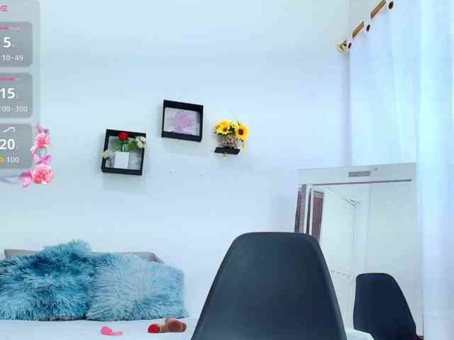 sophieTyler1 webcam