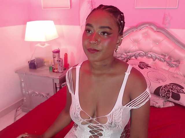 ScarlettToush live cam on BongaCams