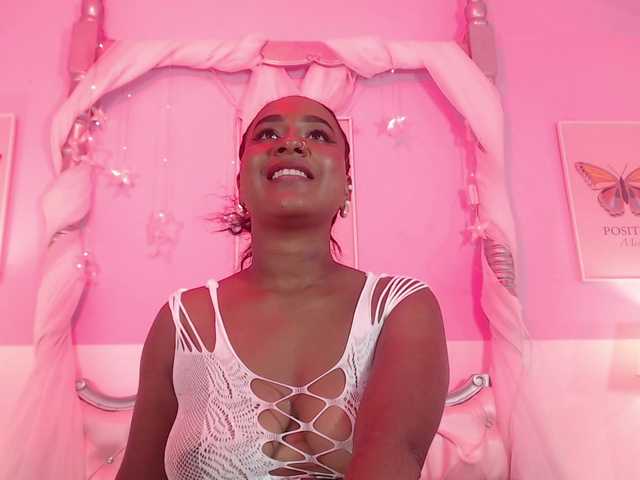 ScarlettToush live cam on BongaCams