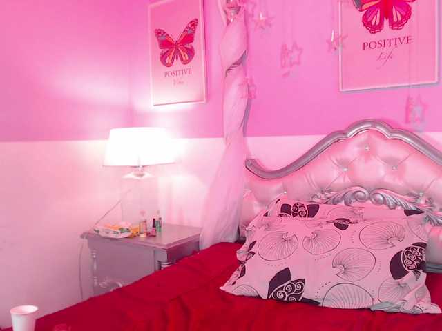ScarlettToush live cam on BongaCams