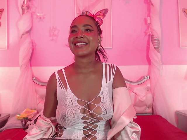 ScarlettToush live cam on BongaCams