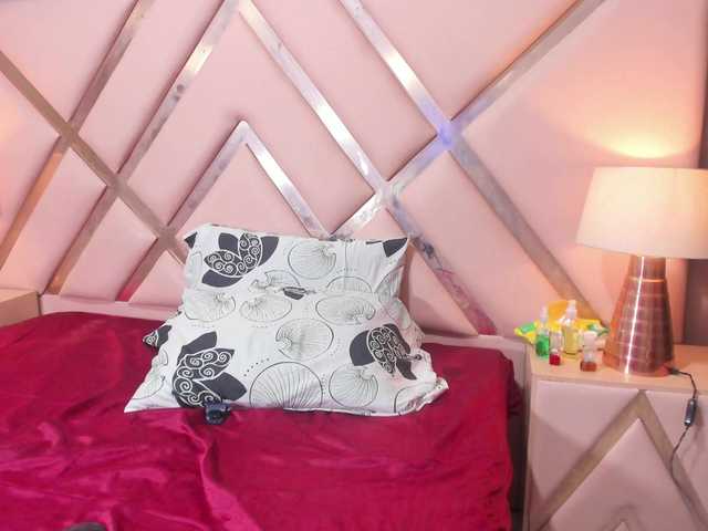 ScarlettToush live cam on BongaCams