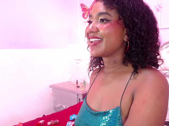 ScarlettToush live cam on BongaCams