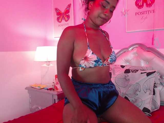ScarlettToush live cam on BongaCams