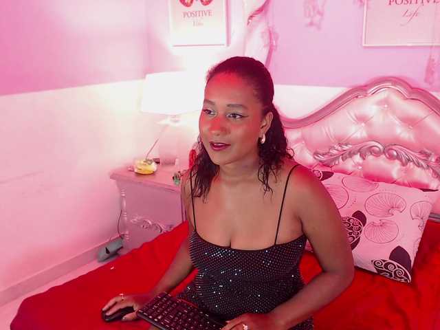 ScarlettToush live cam on BongaCams