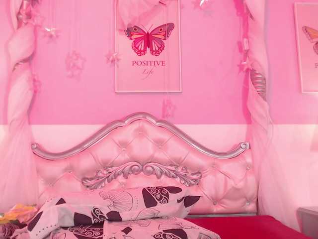 ScarlettToush live cam on BongaCams