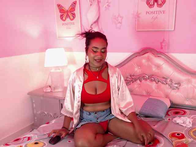 Modelo: ScarlettToush