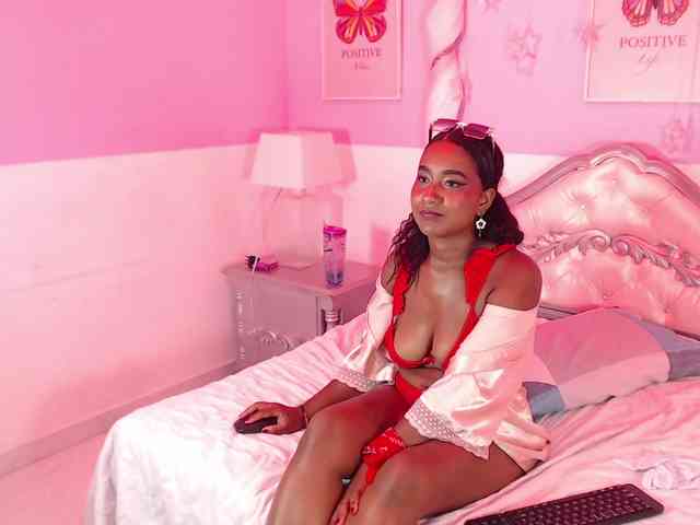 ScarlettToush webcam