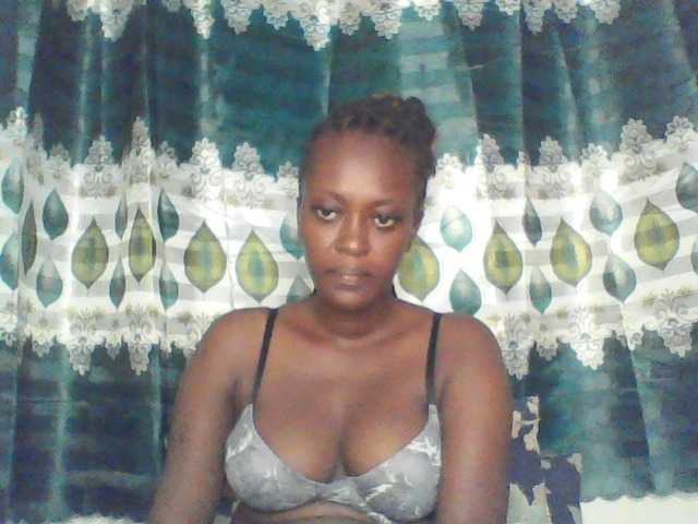 Beutymelani live cam on BongaCams