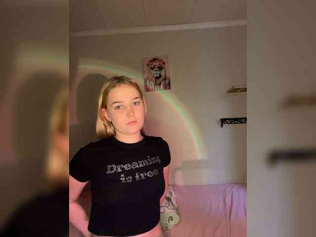 Asstiii1234 webcam