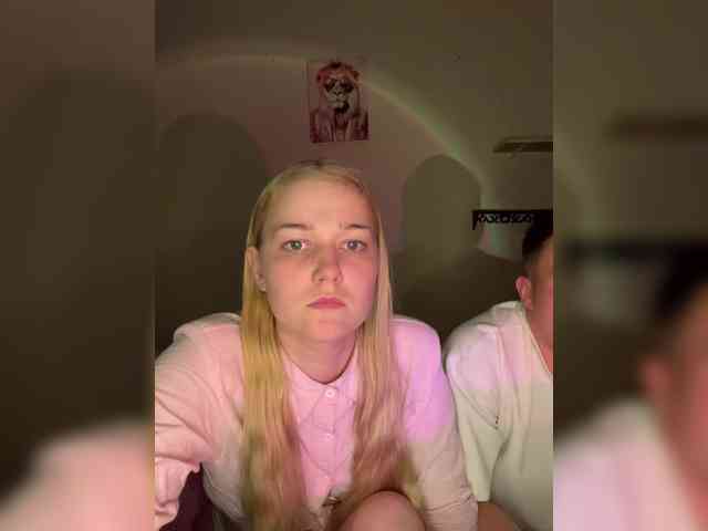 Asstiii1234 webcam