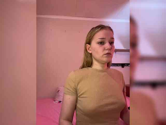 Asstiii1234 webcam