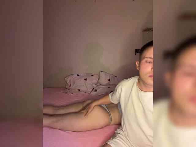 Asstiii1234 webcam