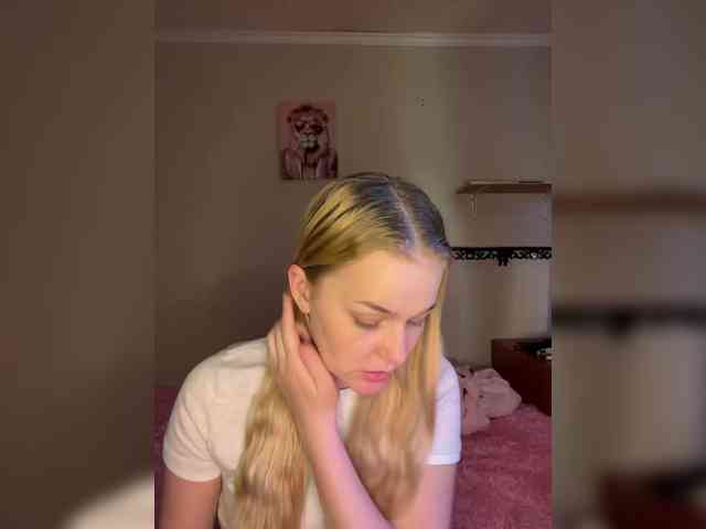 Asstiii1234 webcam