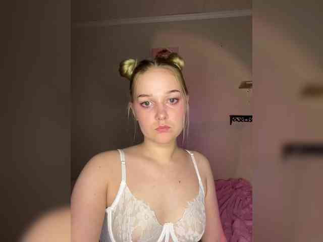 Asstiii1234 webcam
