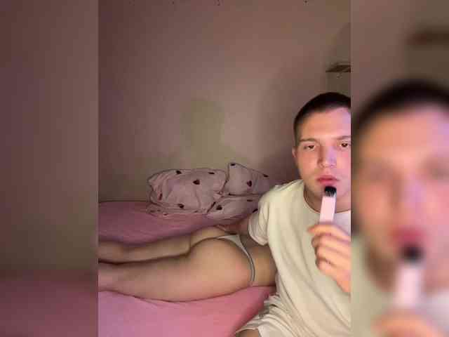 Asstiii1234 webcam