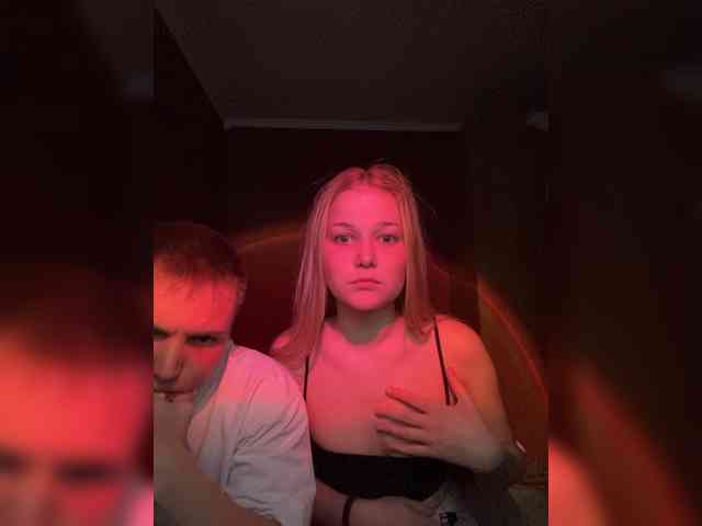 Mollify-1594444 webcam