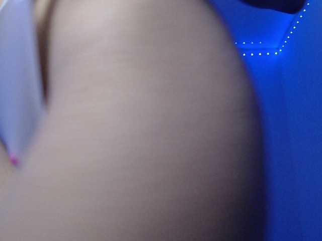 Cami-osl live cam on UnifiedCams