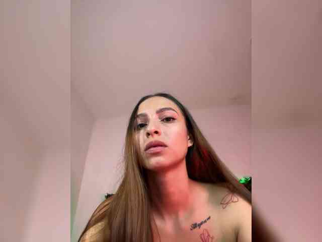 Cami-pink webcam