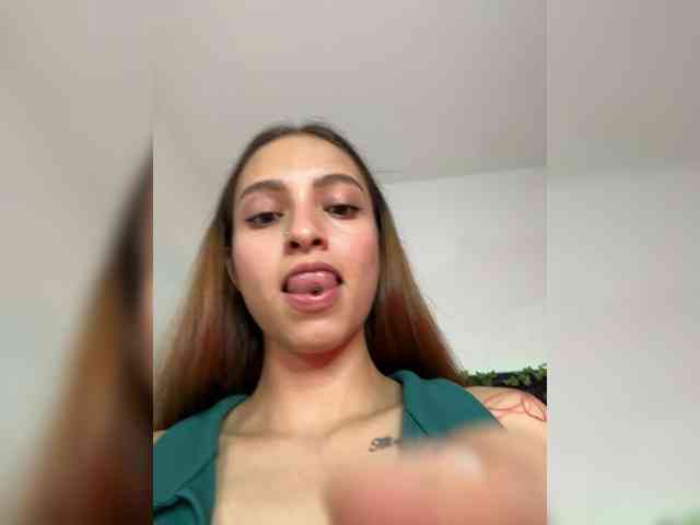 Cami-pink webcam