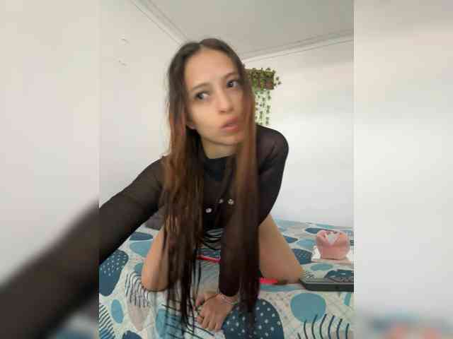 Cami-pink webcam