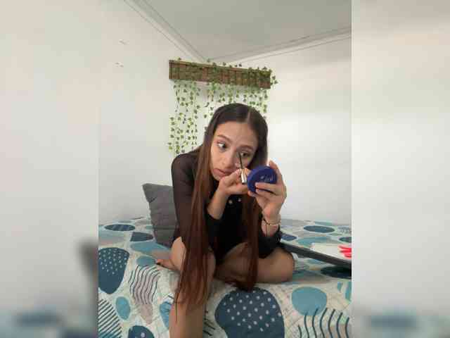 Cami-pink webcam