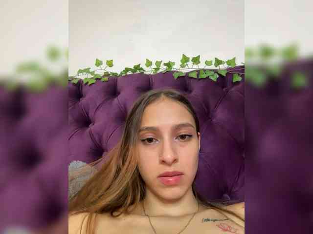 Cami-pink webcam