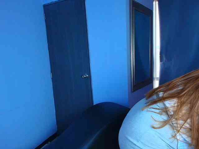 ZoeClarck webcam