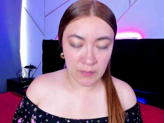 ZoeClarck webcam