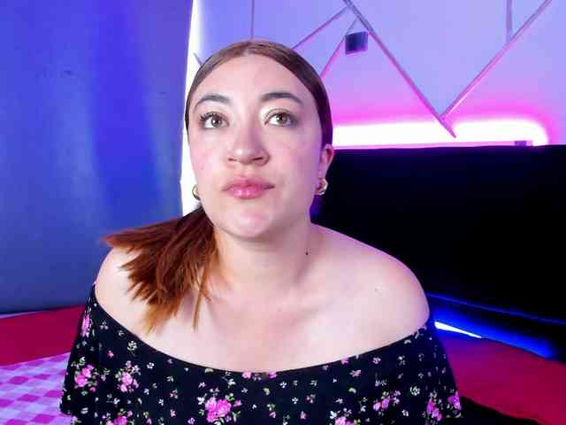 ZoeClarck webcam