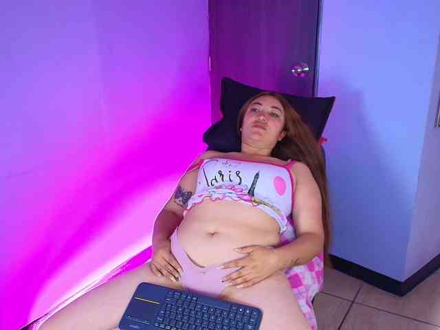 ZoeClarck webcam