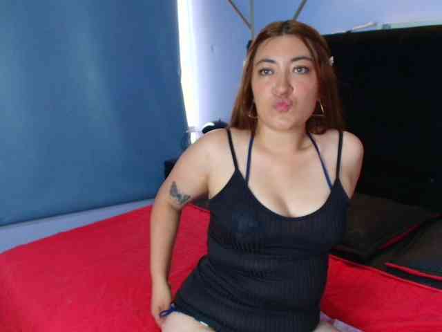 ZoeClarck webcam
