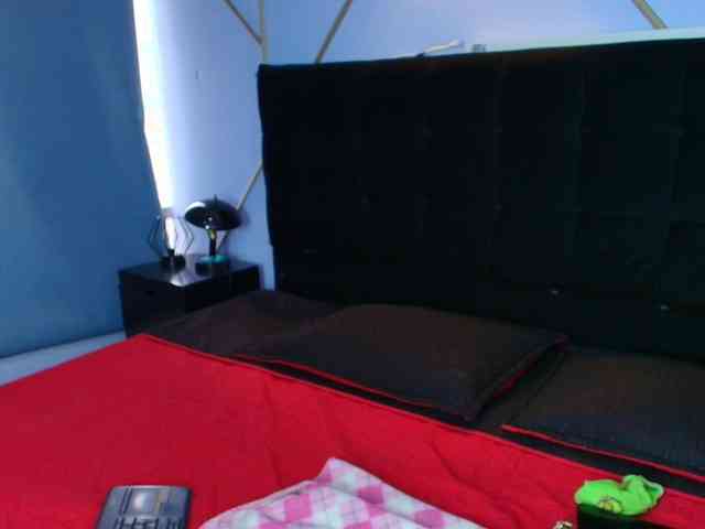 ZoeClarck webcam