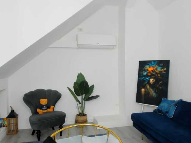 RanyaEvy live cam on BongaCams