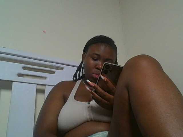 sexyebonita1 live cam on BongaCams