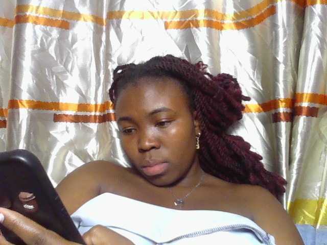 sexyebonita1 live cam on BongaCams