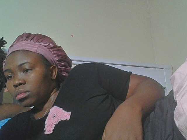 sexyebonita1 live cam on BongaCams