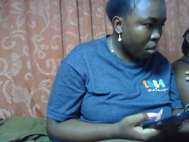 sexyebonita1 live cam on BongaCams