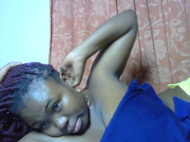 sexyebonita1 live cam on BongaCams